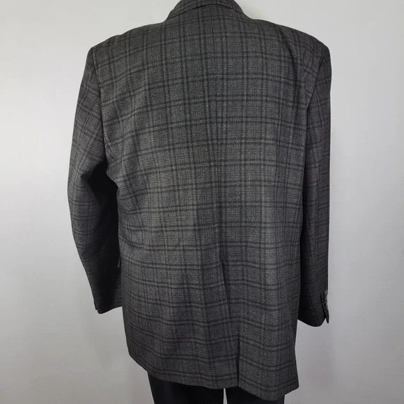 Haggar Mens Sport Coat Blazer Two Button Charcoal Gray Plaid Polyester blend 52L